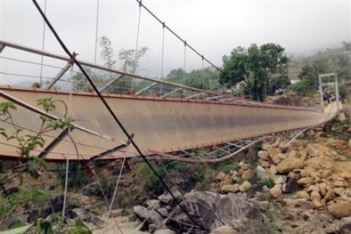 Vì sao đứt cáp treo?